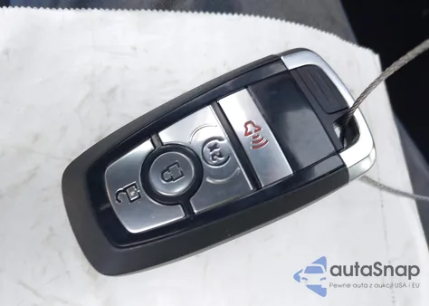 2025 Ford Maverick Lariat из США, поврежденный, VIN 3FTTW8SA2SRA54838